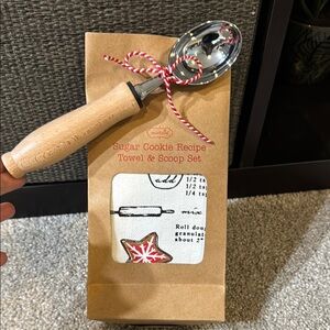 Mud Pie Sugar Cookie Recipe Towel & Scoop Set